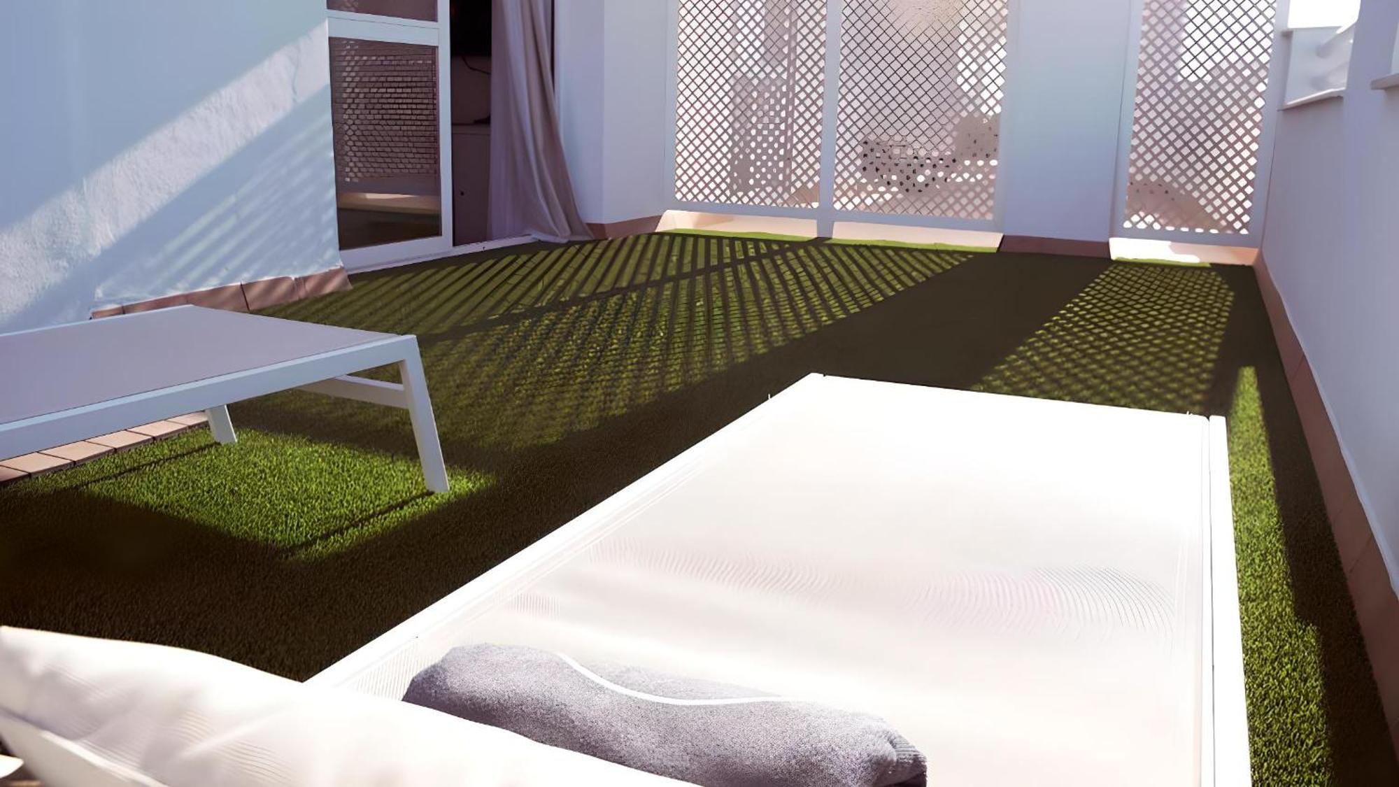 Hotel Vertice Chipiona Mar Bagian luar foto