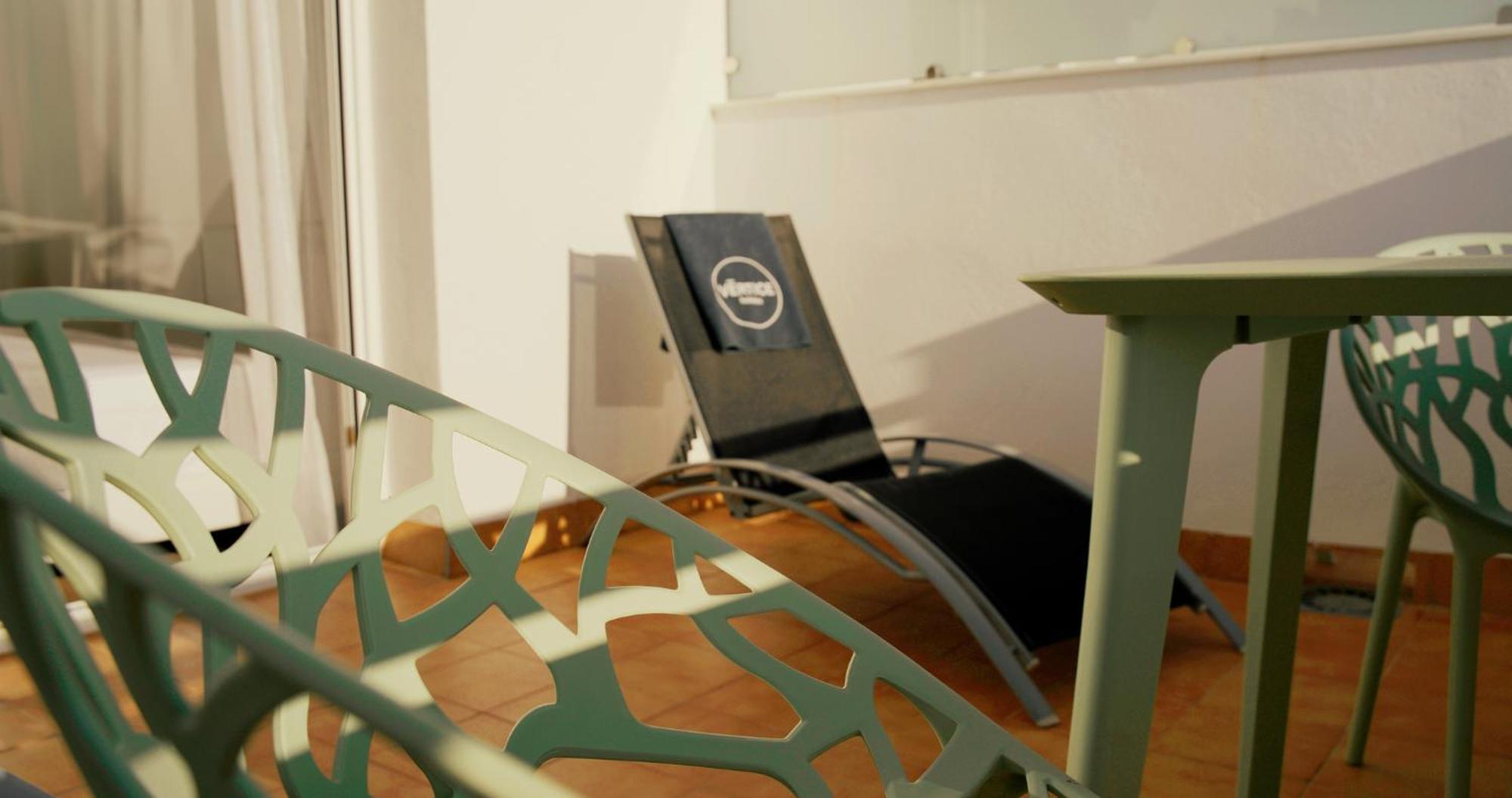 Hotel Vertice Chipiona Mar Bagian luar foto