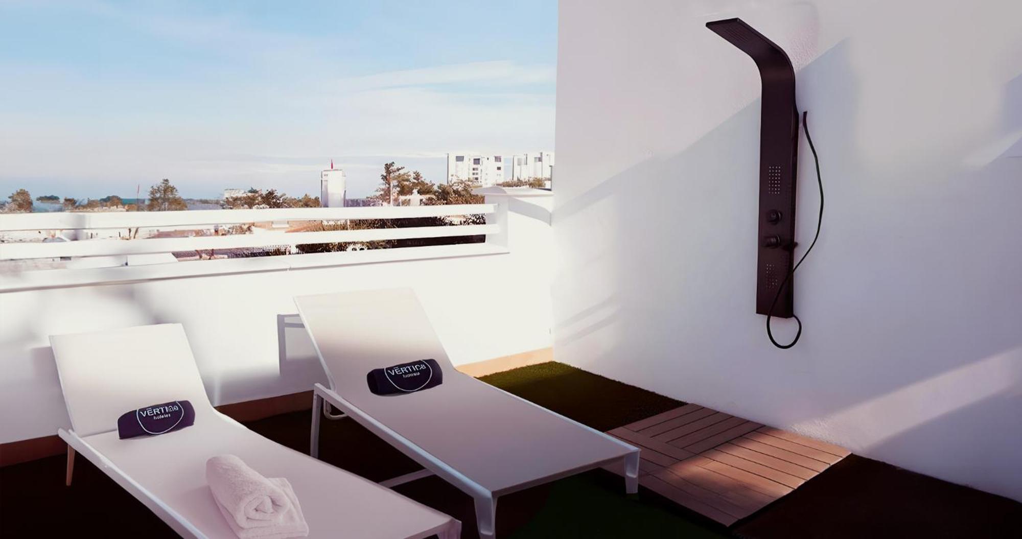 Hotel Vertice Chipiona Mar Bagian luar foto